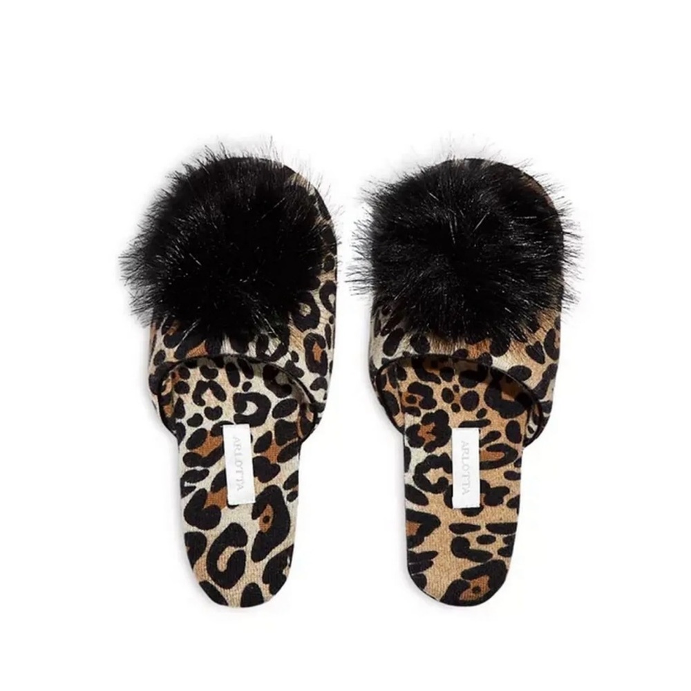 Arlotta cashmere slippers leopard size M-L.